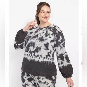 Lane Bryant long sleeve crew sweatshirt 26 28